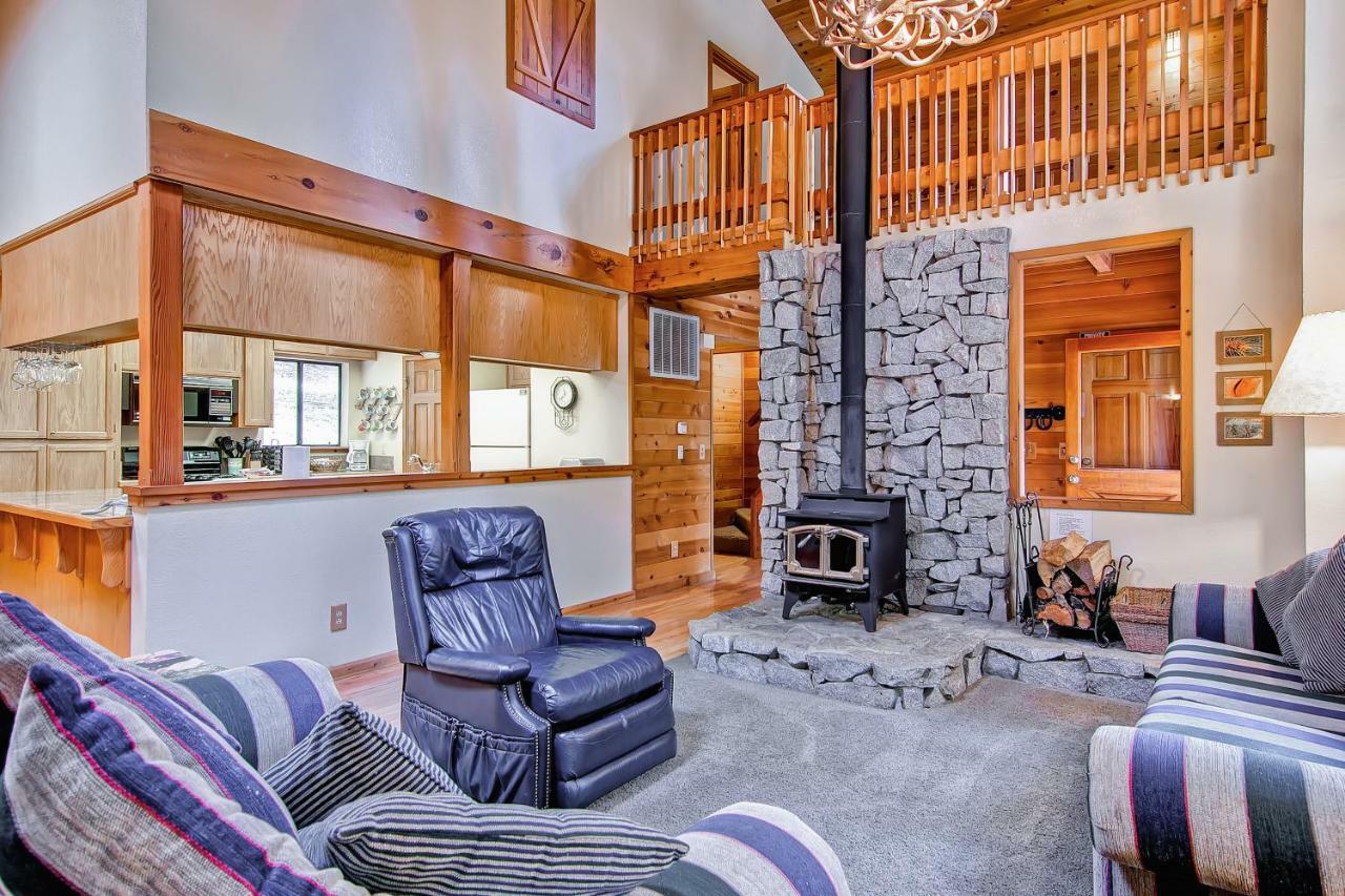 Yosemite Crossroads Villa Yosemite West Bagian luar foto